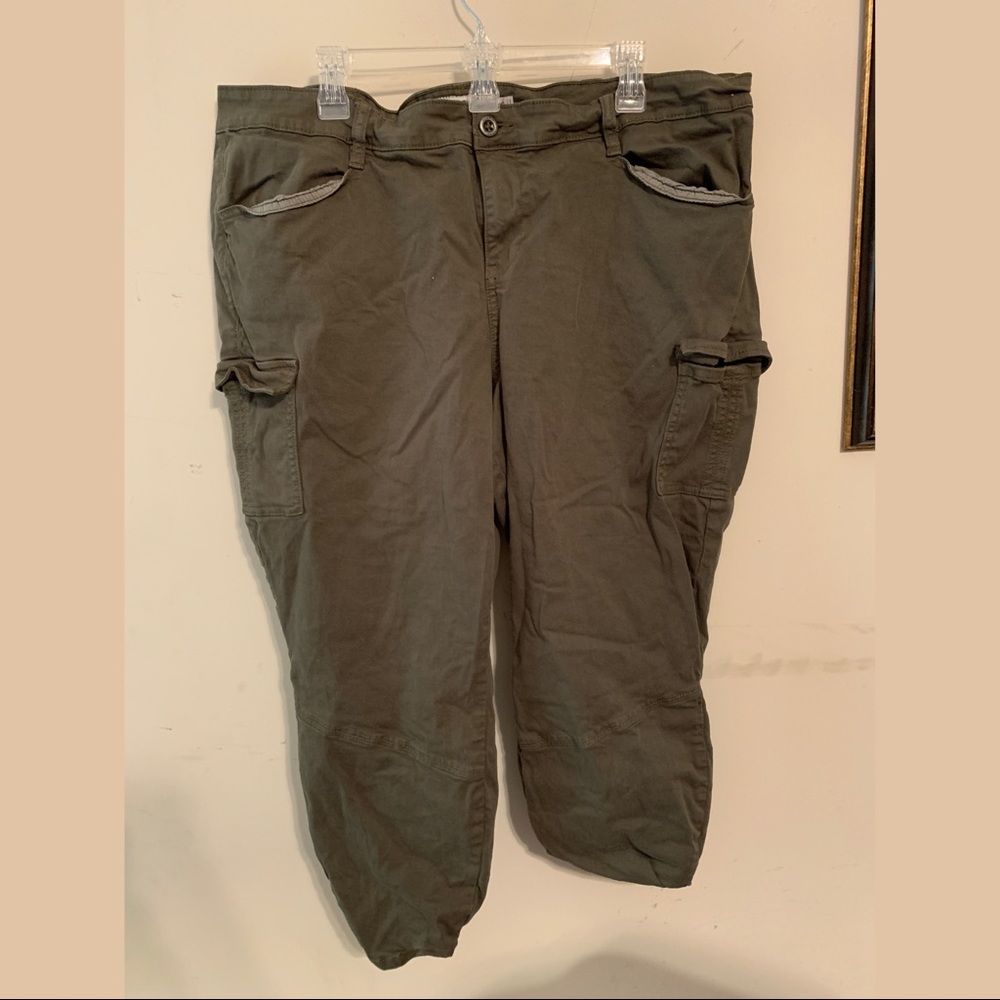 Navy pocket jeans
